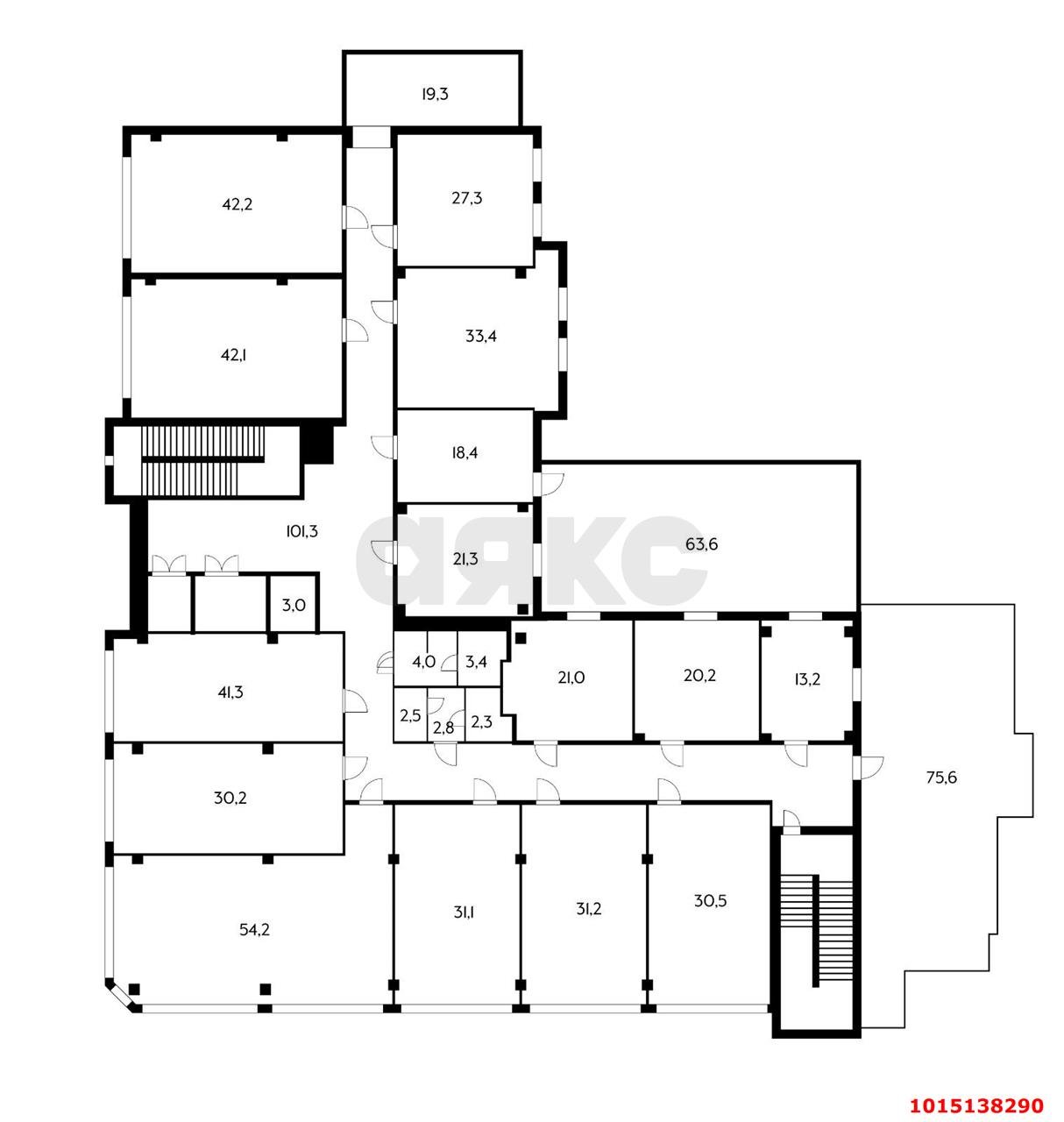 Фото №3: Офисное помещение 730 м² - Краснодар, жилой комплекс Версаль, ул. Черниговская, 1