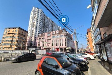 Фото №1: Офисное помещение 730 м² - Краснодар, мкр. жилой комплекс Версаль, ул. Черниговская, 1