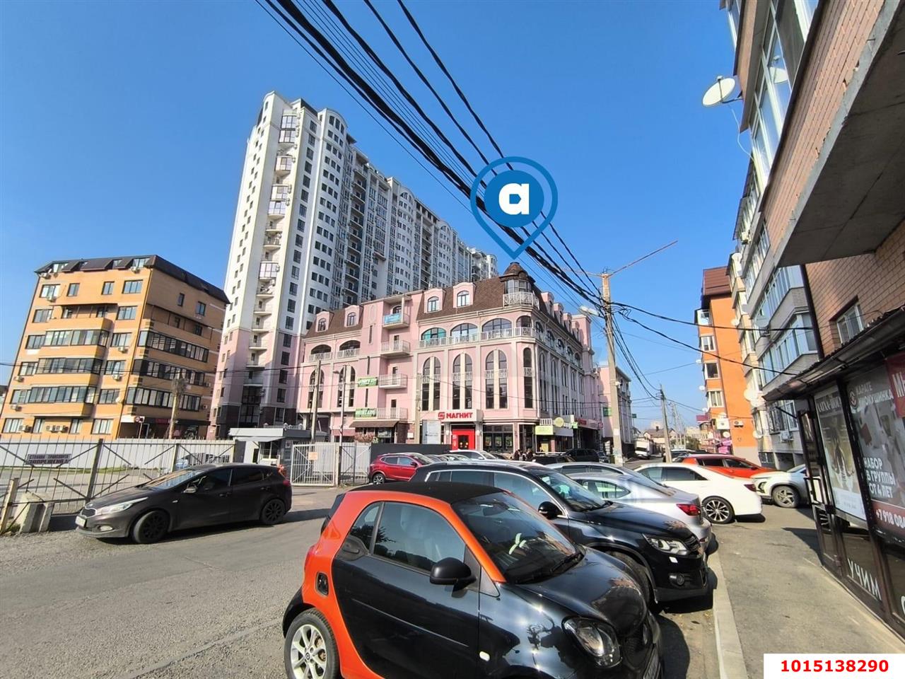 Фото №1: Офисное помещение 730 м² - Краснодар, жилой комплекс Версаль, ул. Черниговская, 1