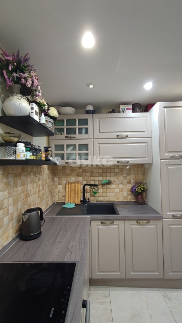 Фото №3: 2-комнатная квартира 55 м² - Волгоград, Семь Ветров, ул. 8-й Воздушной Армии, 10А