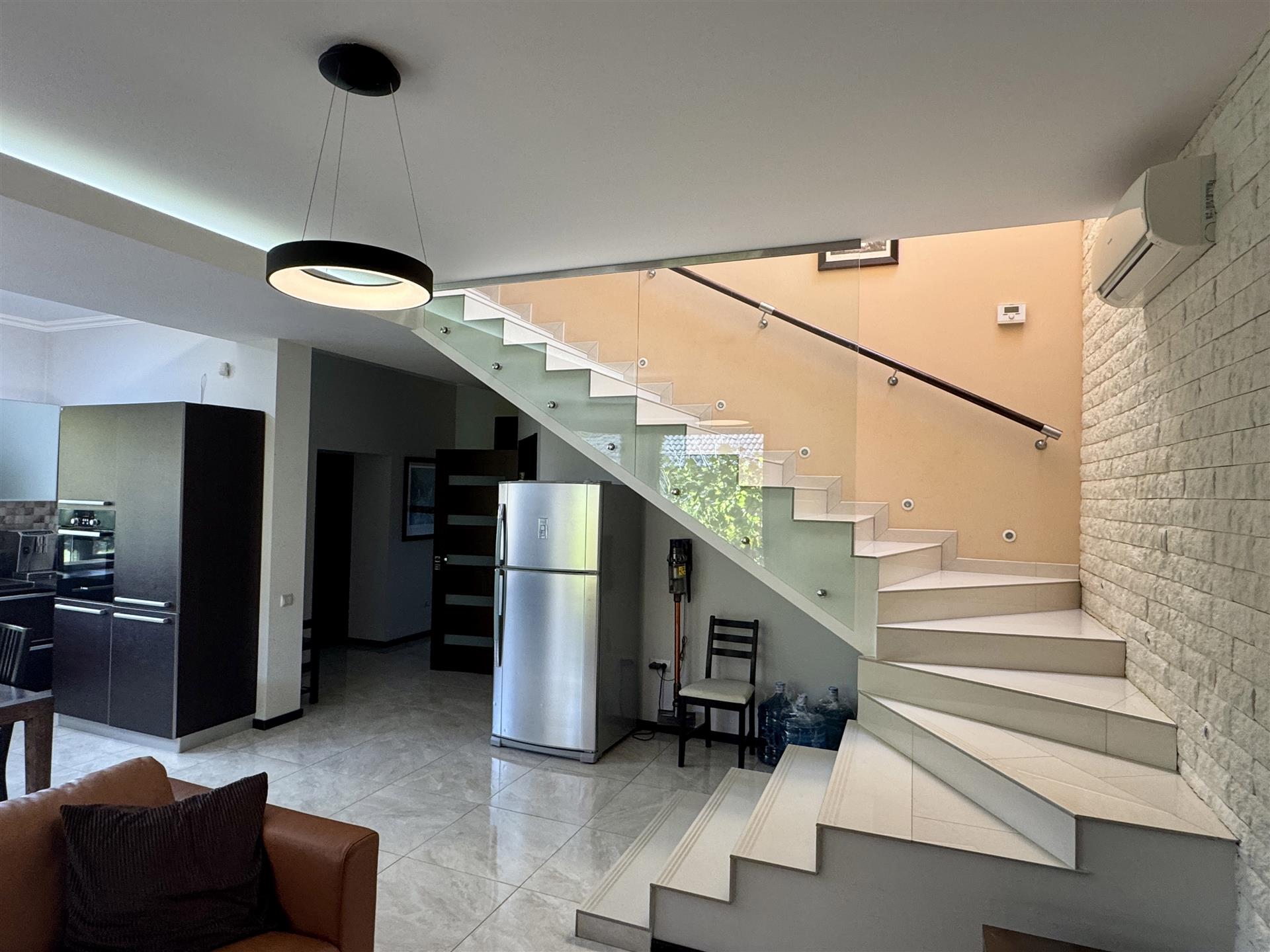 Фото №11: Дом 208 м² + 10 сот. - Убинская, ул. Партизанская, 44