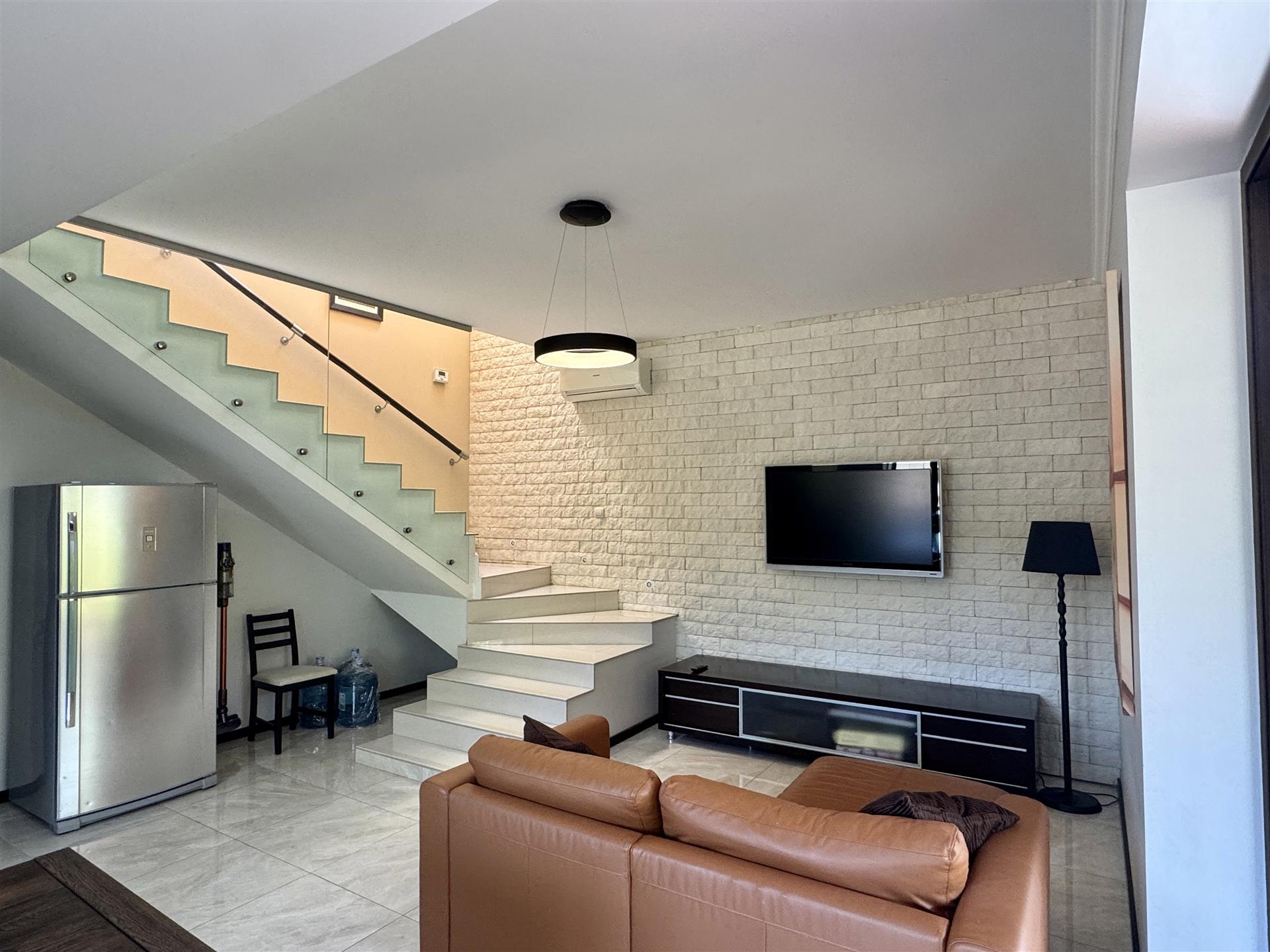 Фото №10: Дом 208 м² + 10 сот. - Убинская, ул. Партизанская, 44