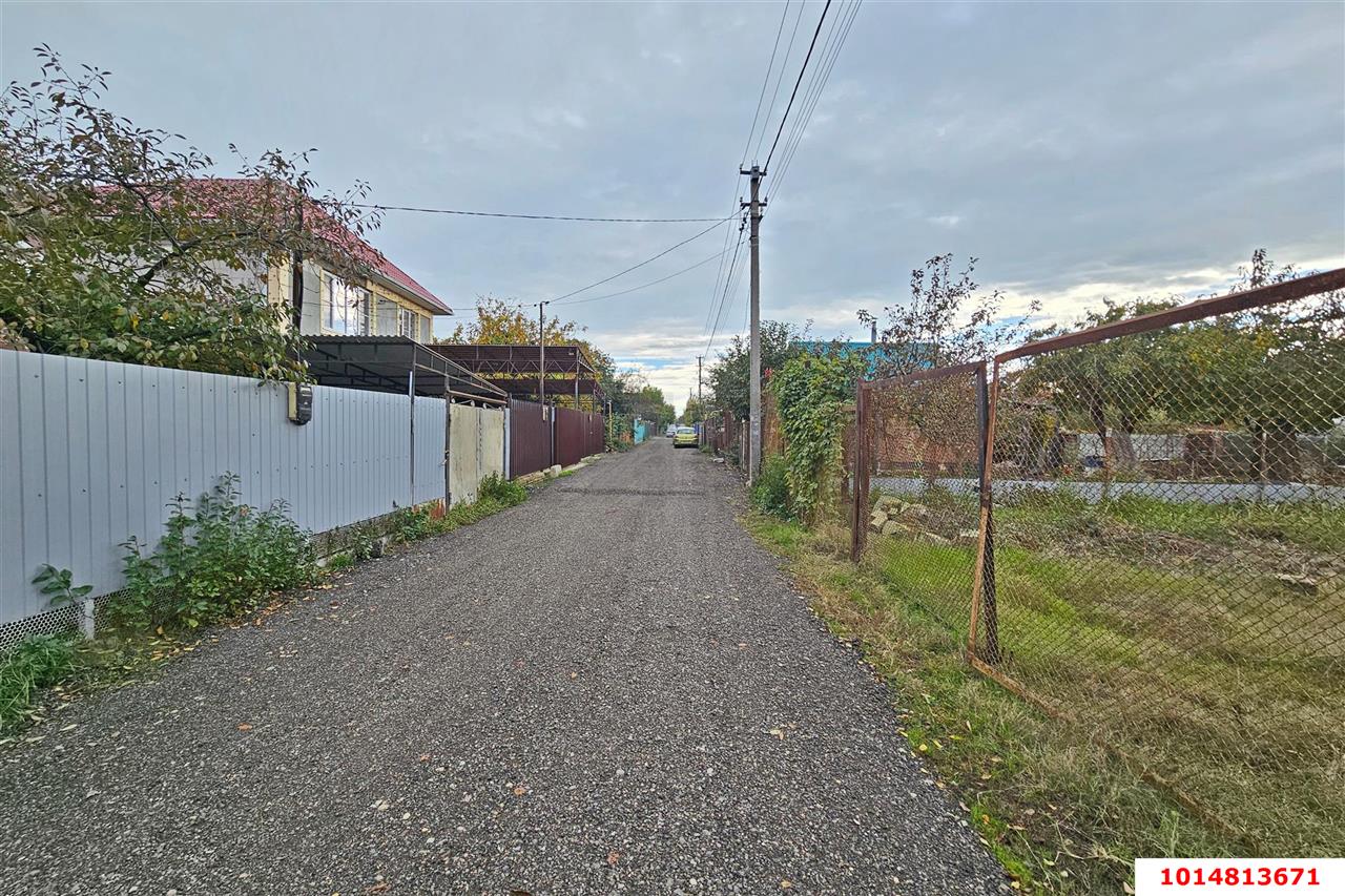 Фото №4: Земельный участок 4 сот. - Знаменский, Карасунский внутригородской округ, мкр. СТ Изобильное, ул. Цветочная, 81