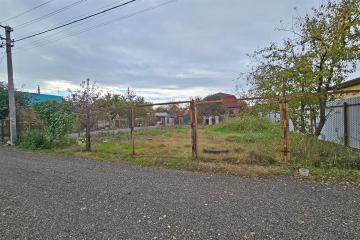 Фото №3: Земельный участок 4 сот. - Знаменский, мкр. СТ Изобильное, ул. Цветочная, 81