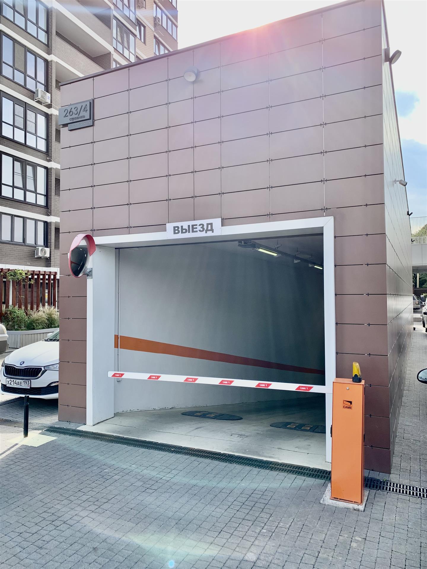 Фото №3: Гараж - Краснодар, Прикубанский внутригородской округ, Фестивальный, мкр. ЖК На Высоте, ул. Каляева, 263/4к2