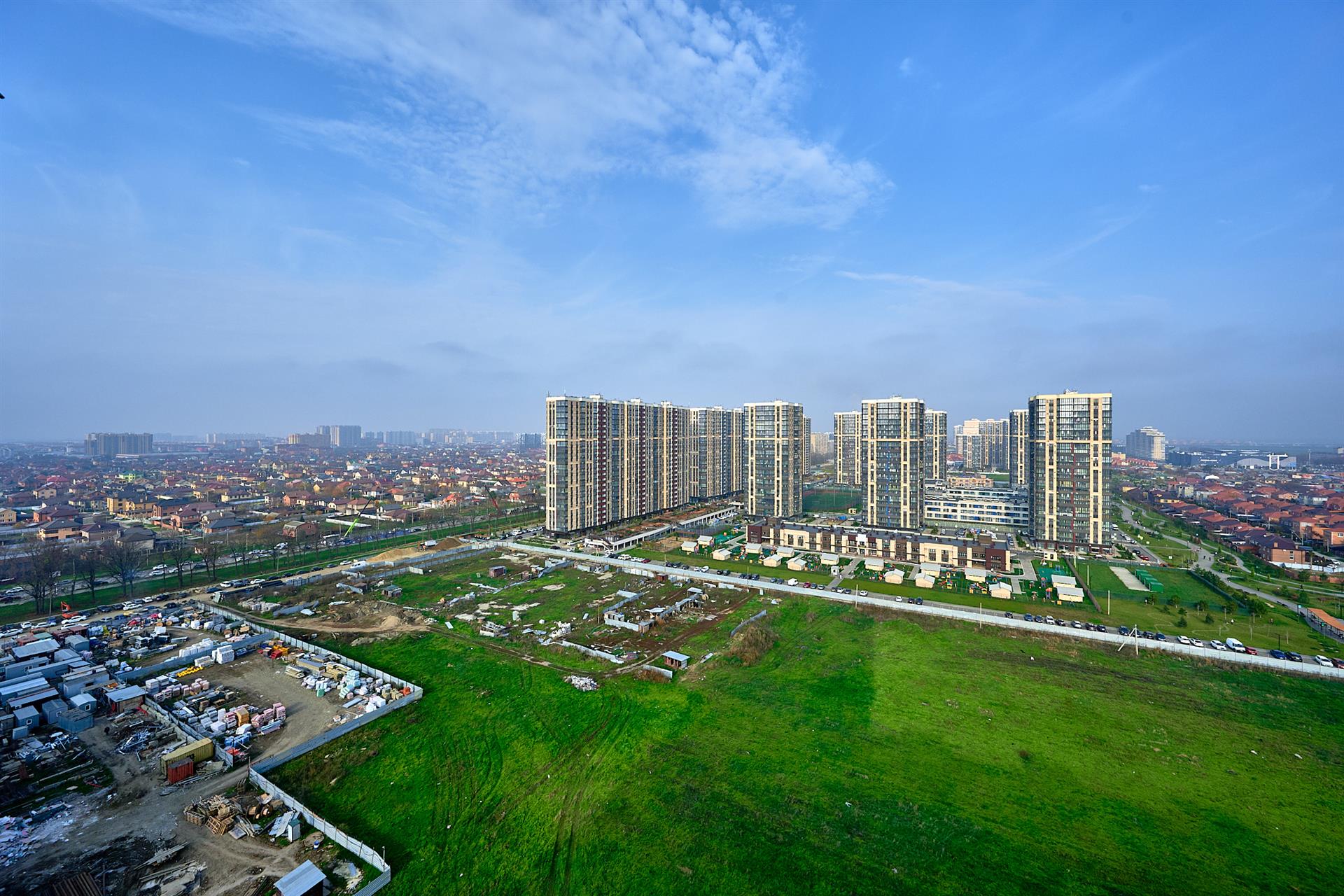 Фото №1: 2-комнатная квартира 73 м² - Краснодар, Прикубанский внутригородской округ, квартал Доброта, мкр. Любимово, 16