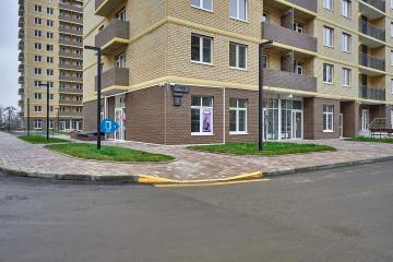 Фото №1: Коммерция 30 м² - Краснодар, мкр. жилой комплекс Дыхание, ул. Лётчика Позднякова, 2к28