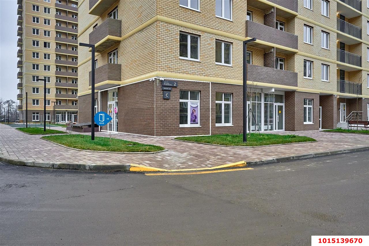 Фото №1: Коммерция 30 м² - Краснодар, Прикубанский внутригородской округ, мкр. жилой комплекс Дыхание, ул. Лётчика Позднякова, 2к28