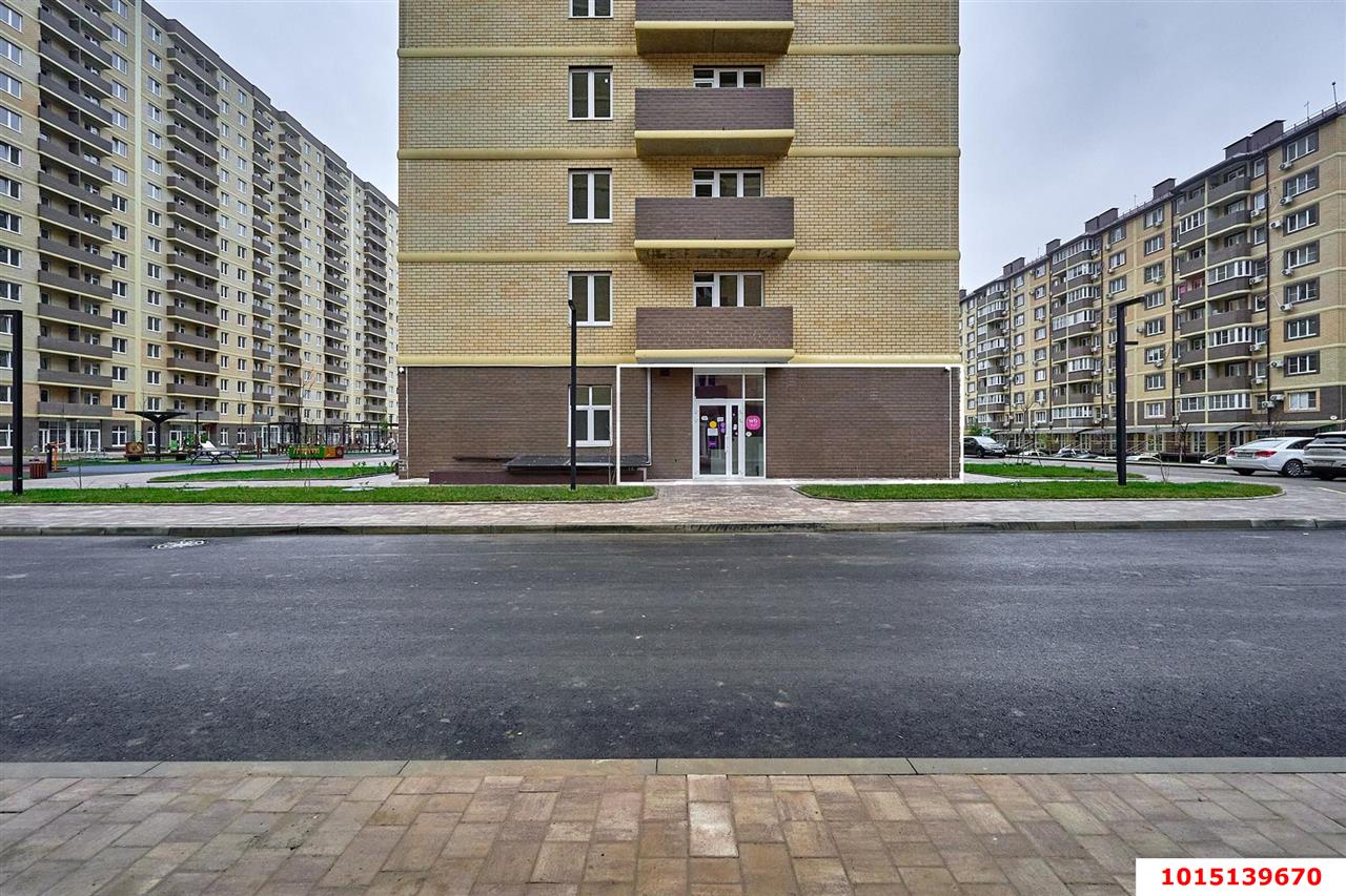 Фото №2: Торговое помещение 31 м² - Краснодар, жилой комплекс Дыхание
