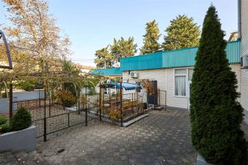 Фото №4: Коммерция 1931 м² - Новомихайловский, мкр. Лесной, ул. Мира, 86