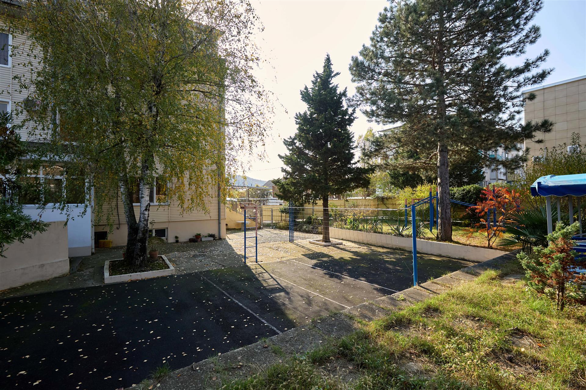 Фото №6: Коммерция 1931 м² - Новомихайловский, мкр. Лесной, ул. Мира, 86