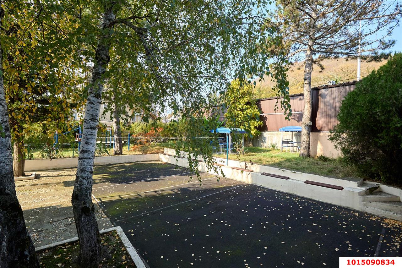 Фото №7: Готовый бизнес 1932 м² - Новомихайловский, Лесной, ул. Мира, 86