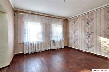 Фото №1: 3-комнатная квартира 55 м² - Краснодар, мкр. Дубинка, ул. Челюскина, 2