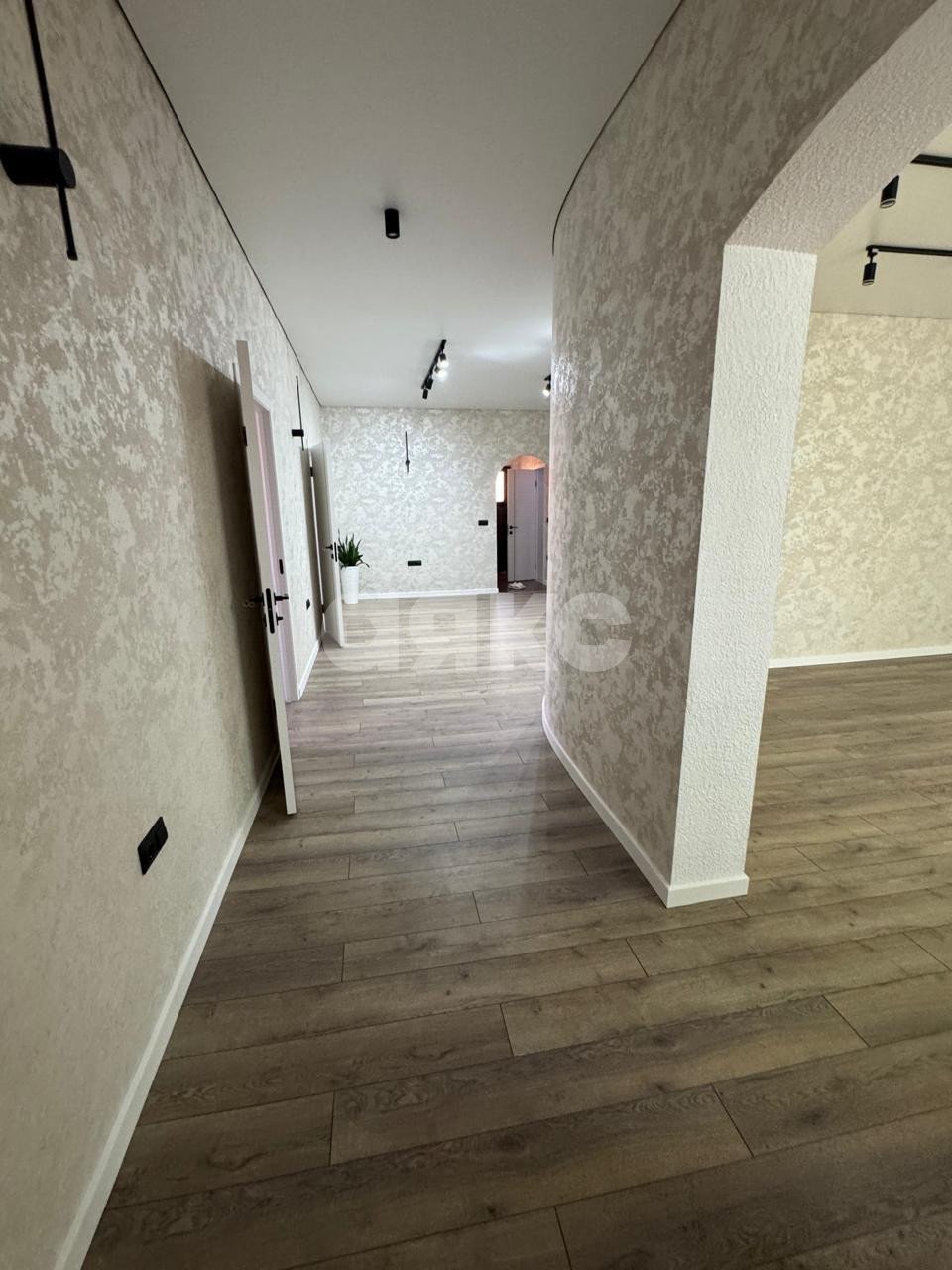 Фото №14: Дом 120 м² + 6.5 сот. - Кореновск, 2-й квартал, ул. Горького