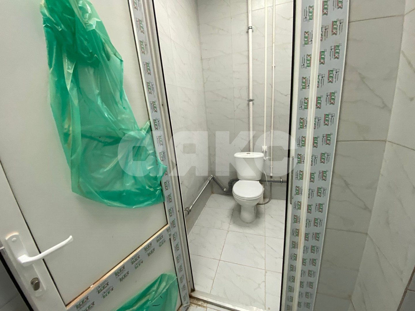 Фото №4: Коммерция 60 м² - Геленджик, Северный, ул. Маршала Жукова, 2к1