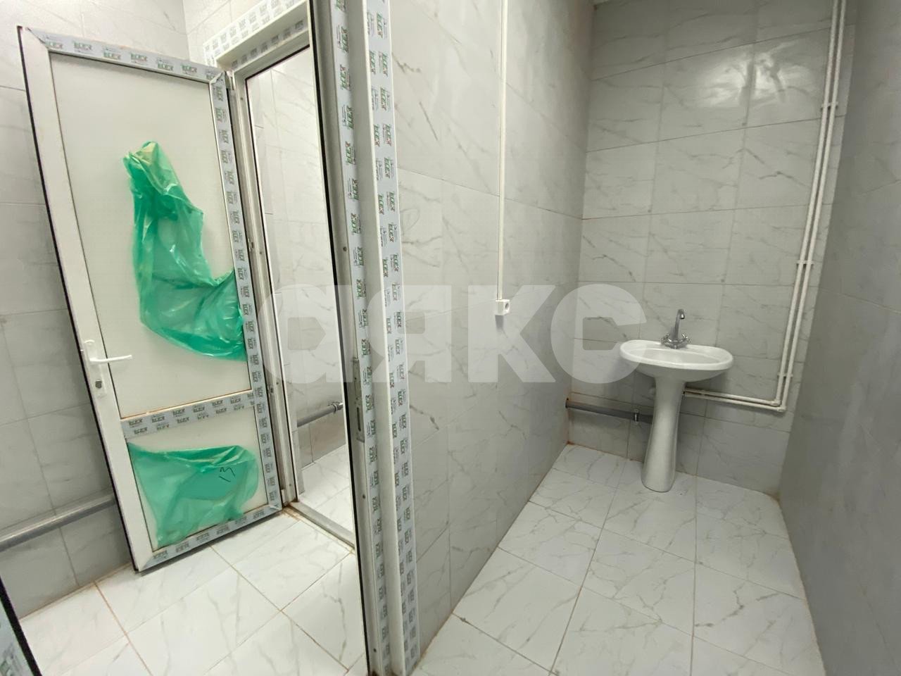 Фото №5: Коммерция 60 м² - Геленджик, Северный, ул. Маршала Жукова, 2к1