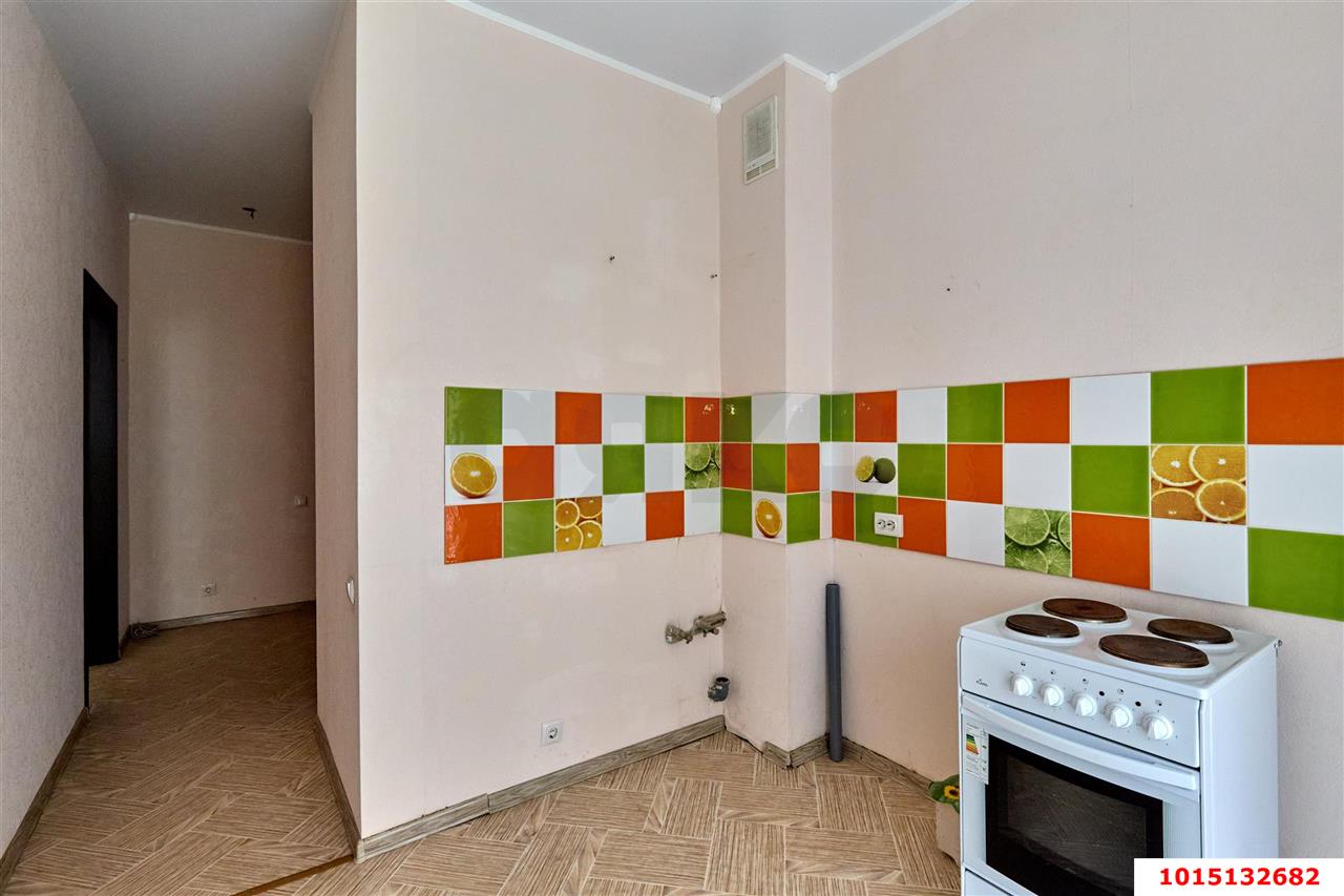Фото №8: 1-комнатная квартира <span class="whitespace-nowrap">43 м²</span>, <span class="whitespace-nowrap">4/8 эт.</span> - Краснодар, Прикубанский внутригородской округ, мкр. Музыкальный, ул. имени И.И. Дунаевского, 8