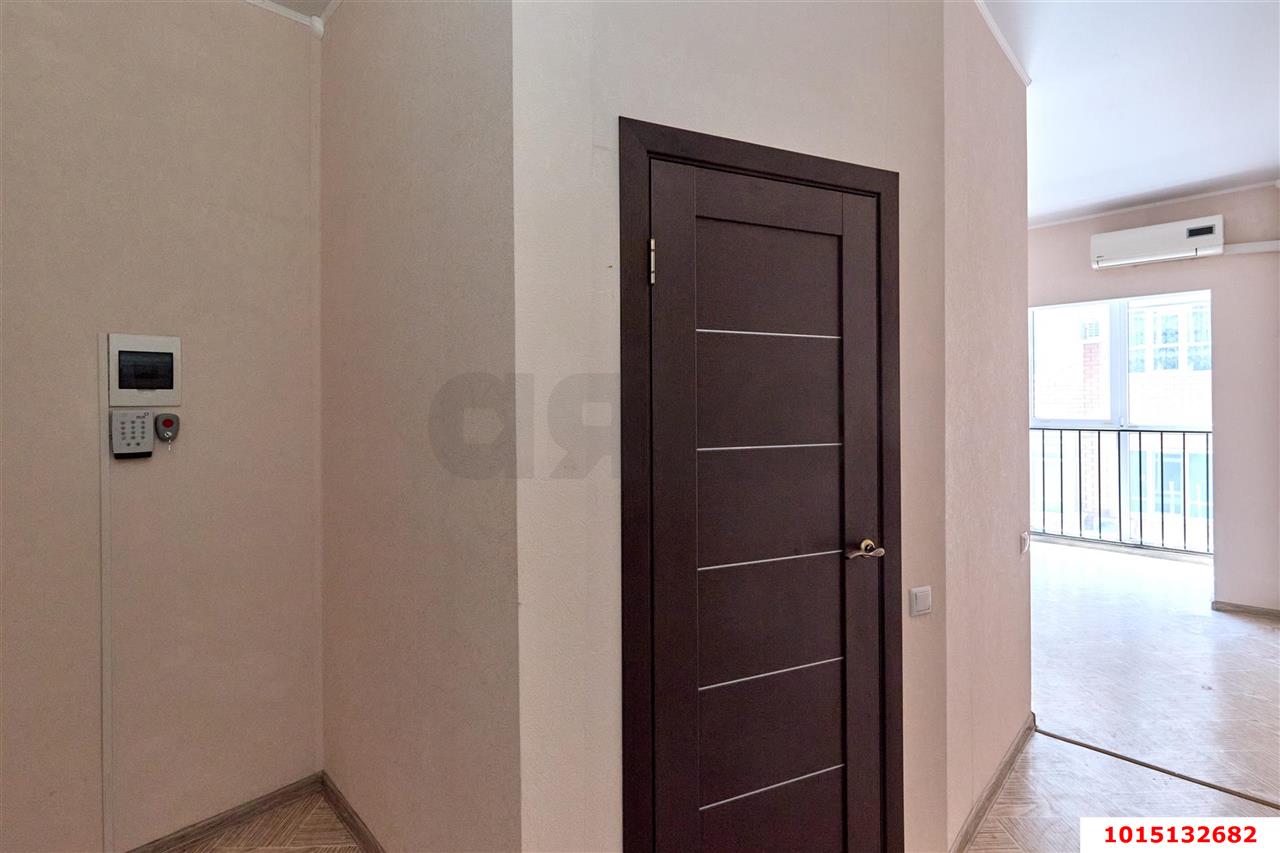 Фото №7: 1-комнатная квартира <span class="whitespace-nowrap">43 м²</span>, <span class="whitespace-nowrap">4/8 эт.</span> - Краснодар, Прикубанский внутригородской округ, мкр. Музыкальный, ул. имени И.И. Дунаевского, 8