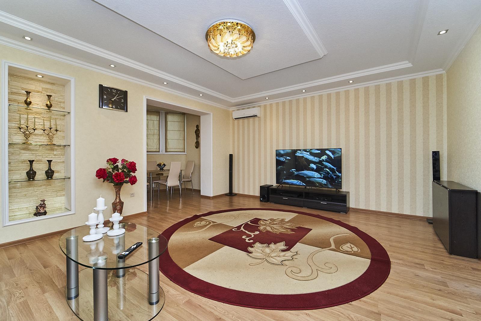 Фото №2: 3-комнатная квартира 100 м² - Краснодар, Прикубанский внутригородской округ, Музыкальный, ЖК Времена Года, мкр. имени Петра Метальникова, ул. Петра Метальникова, 5