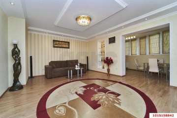 Фото №1: 3-комнатная квартира 100 м² - Краснодар, мкр. имени Петра Метальникова, ул. Петра Метальникова, 5