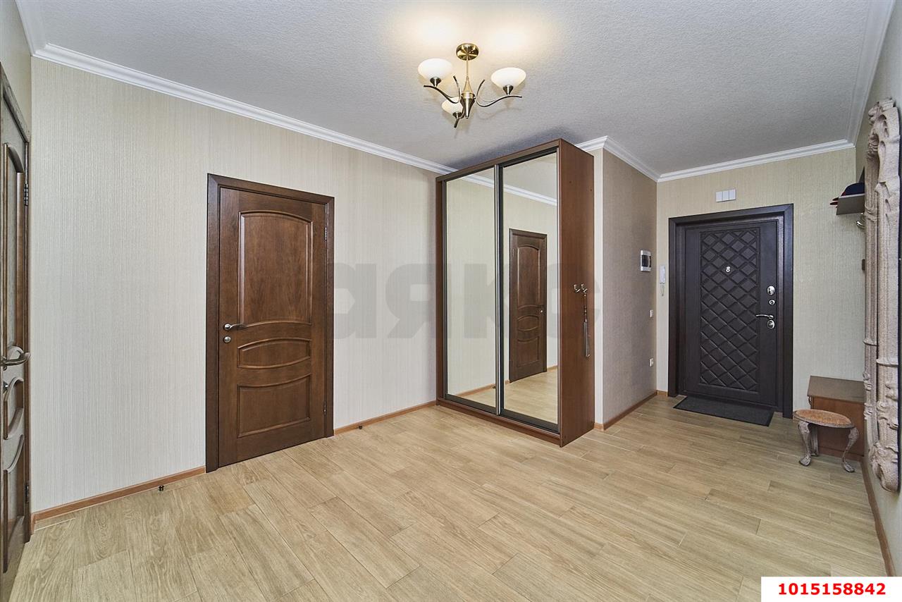 Фото №10: 3-комнатная квартира 100 м² - Краснодар, имени Петра Метальникова, ул. Петра Метальникова, 5