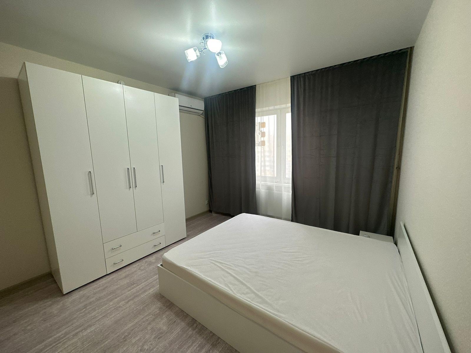 Фото №7: 2-комнатная квартира 56 м² - Краснодар, жилой комплекс Квартал № 6, Прикубанский внутригородской округ, ж/р Восточный, ул. имени 75-летия Победы, 26/1