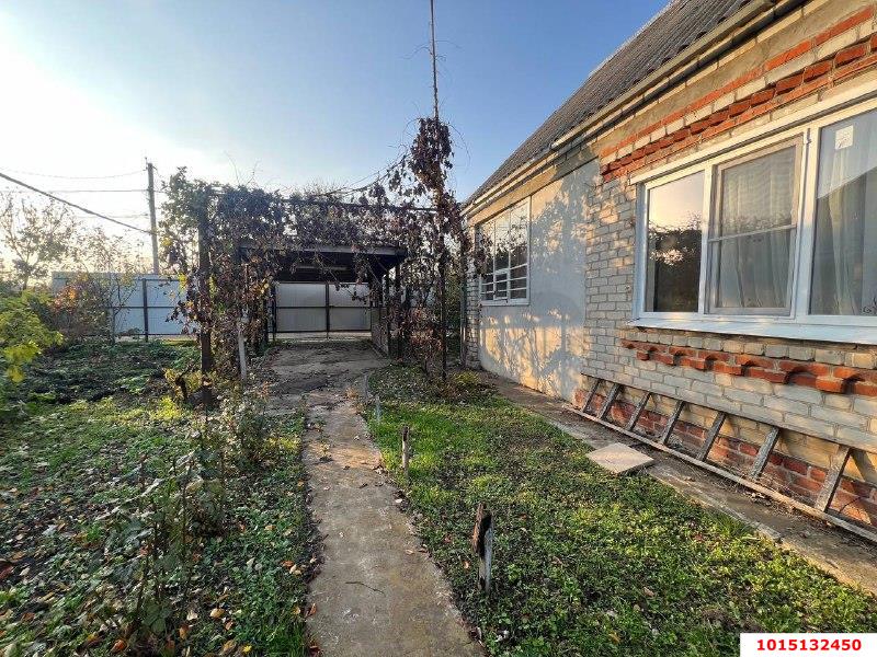 Фото №6: Дом 56 м² + 6 сот. - Краснодаргорстрой, Прикубанский внутригородской округ, ул. 6-я Линия, 26