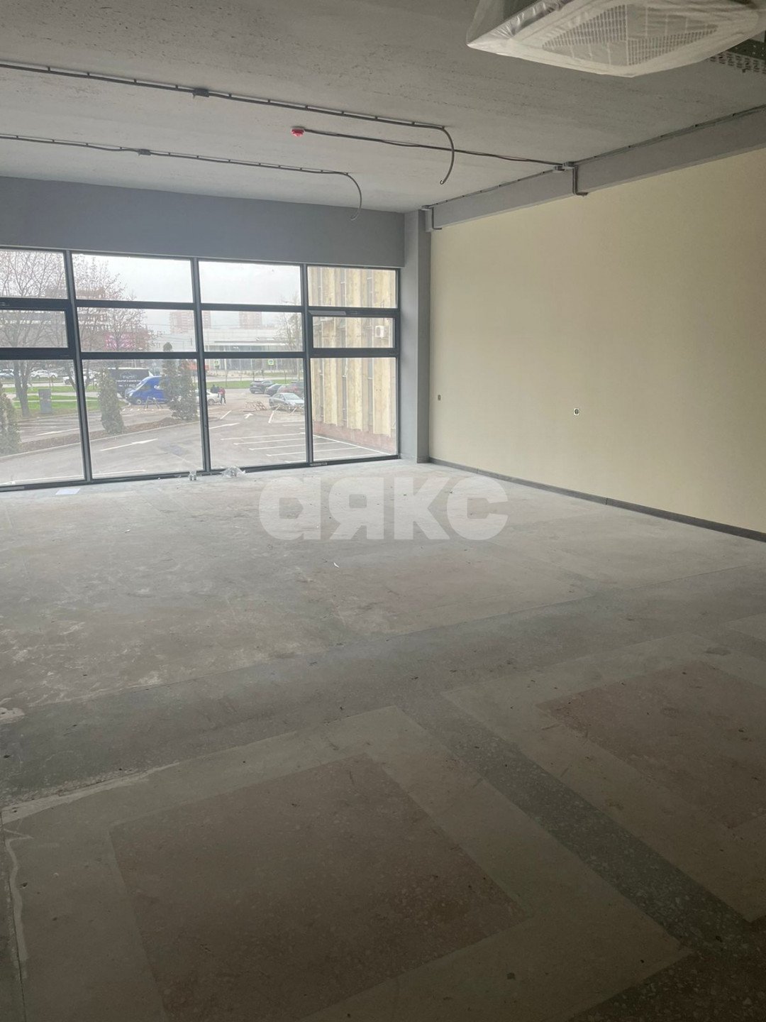 Фото №2: Коммерция 100 м² - Ростов-на-Дону, сад Рассвет, ул. Доватора, 144/11