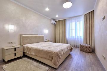 Фото №3: 3-комнатная квартира 100 м² - Краснодар, мкр. Центральный, ул. Березанская, 41