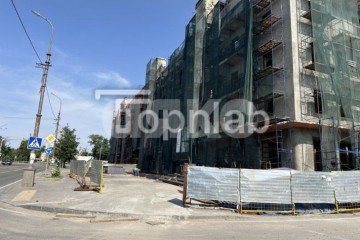 Фото №4: Коммерция 116 м² - Мариуполь, р. Жовтневый, пр-кт Ленина, 43