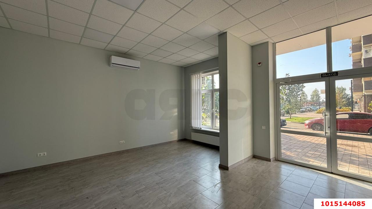 Фото №7: Торговое помещение 46 м² - Краснодар, жилой комплекс Дыхание, ул. Лётчика Позднякова, 2к13