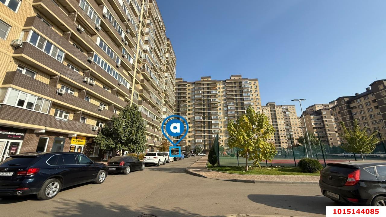 Фото №1: Торговое помещение 46 м² - Краснодар, жилой комплекс Дыхание, ул. Лётчика Позднякова, 2к13