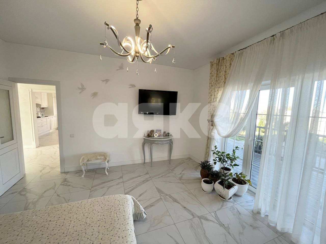 Фото №4: Дом 245 м² + 6 сот. - Молодёжное, СНТ ОК Изумруд, ул. Рубиновая