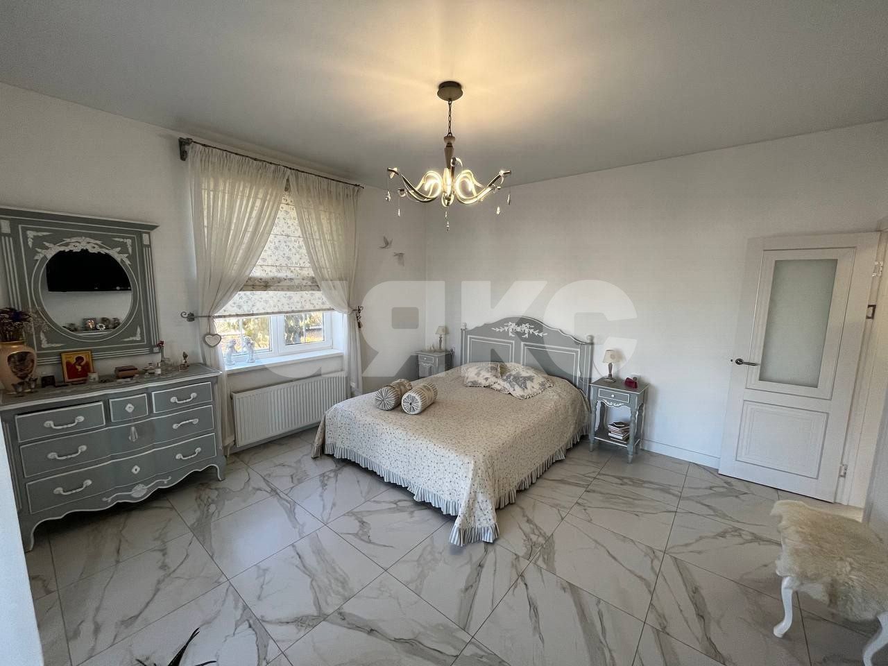 Фото №8: Дом 245 м² + 6 сот. - Молодёжное, СНТ ОК Изумруд, ул. Рубиновая