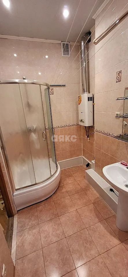 Фото №7: 1-комнатная квартира 37 м² - Ростов-на-Дону, Ворошиловский, пр-кт Михаила Нагибина, 27