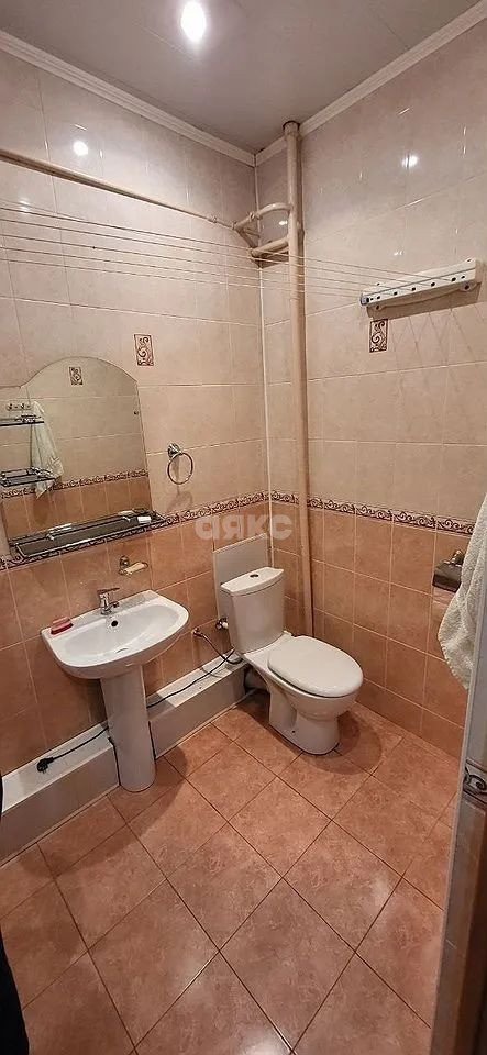 Фото №6: 1-комнатная квартира 37 м² - Ростов-на-Дону, Ворошиловский, пр-кт Михаила Нагибина, 27