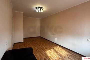 Фото №2: 1-комнатная квартира 39 м² - Краснодар, мкр. Почтовый, ул. имени Валерия Гассия, 4/4