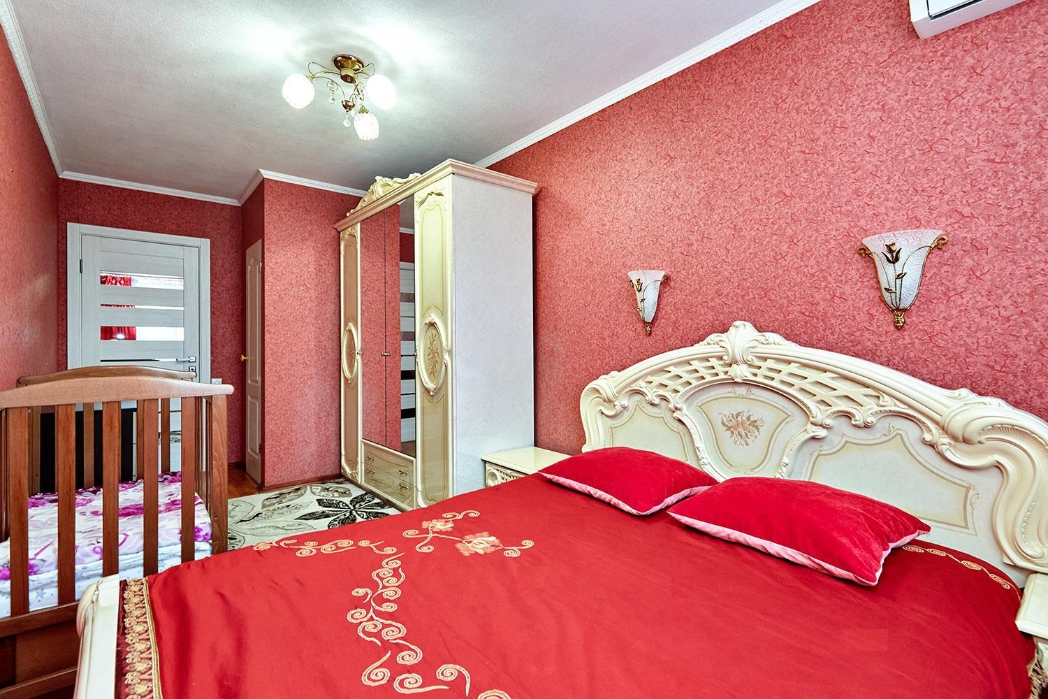 Фото №6: 3-комнатная квартира 76 м² - Краснодар, Западный внутригородской округ, мкр. Юбилейный, б-р Платановый, 2