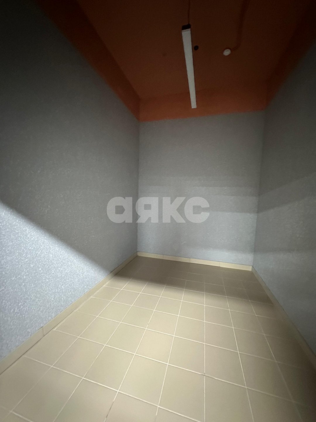 Фото №8: Коммерция 255 м² - Ростов-на-Дону, жилой комплекс Сердце Ростова 2, ул. Ларина, 45с2