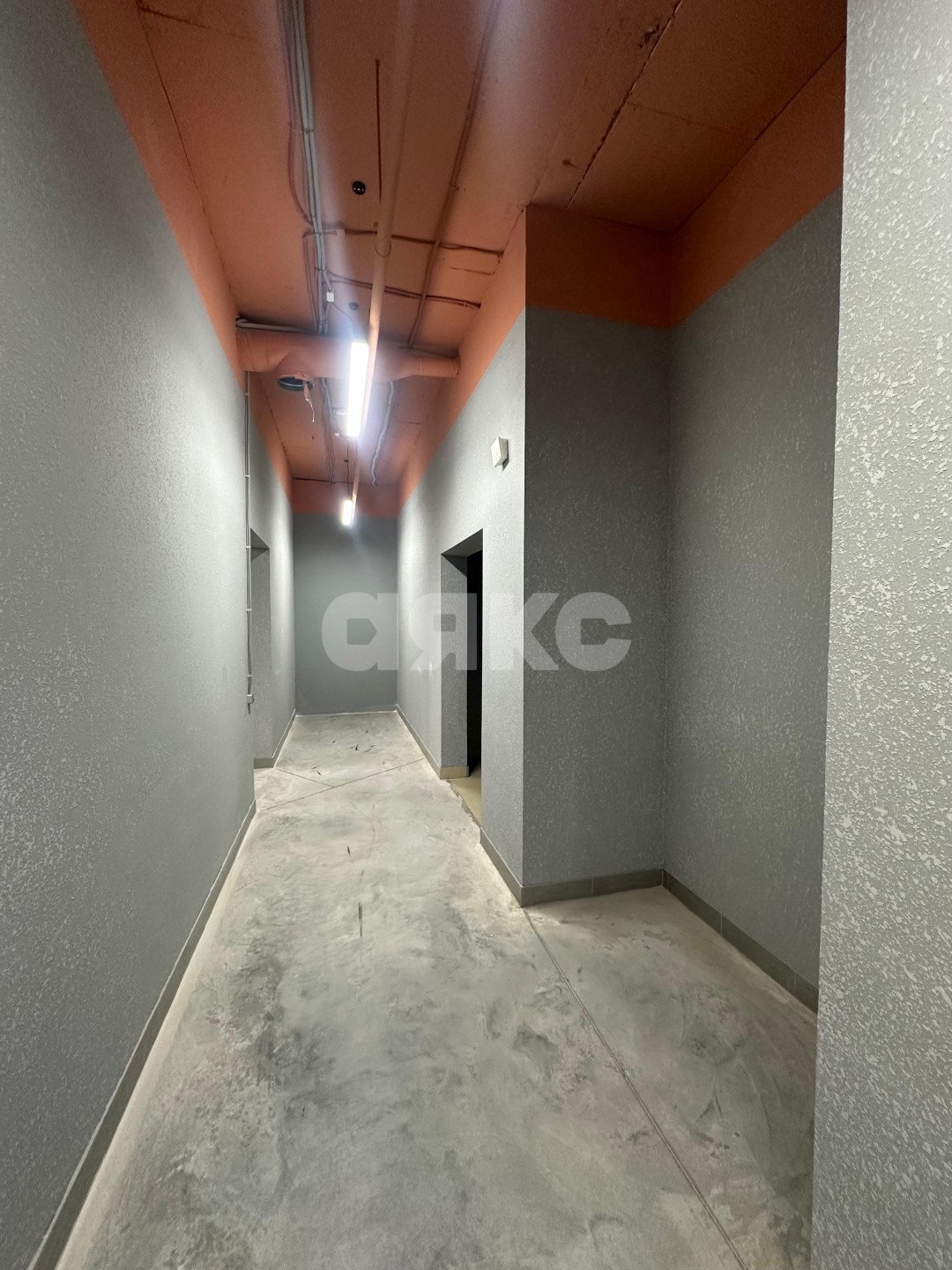 Фото №10: Коммерция 255 м² - Ростов-на-Дону, жилой комплекс Сердце Ростова 2, ул. Ларина, 45с2