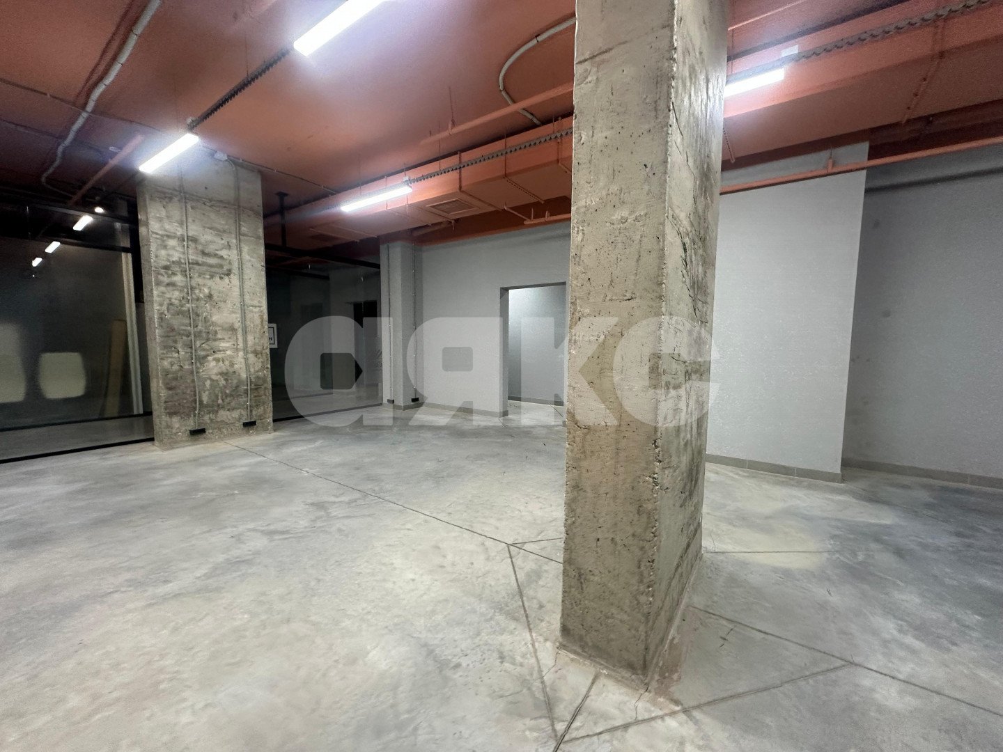 Фото №5: Коммерция 255 м² - Ростов-на-Дону, жилой комплекс Сердце Ростова 2, ул. Ларина, 45с2