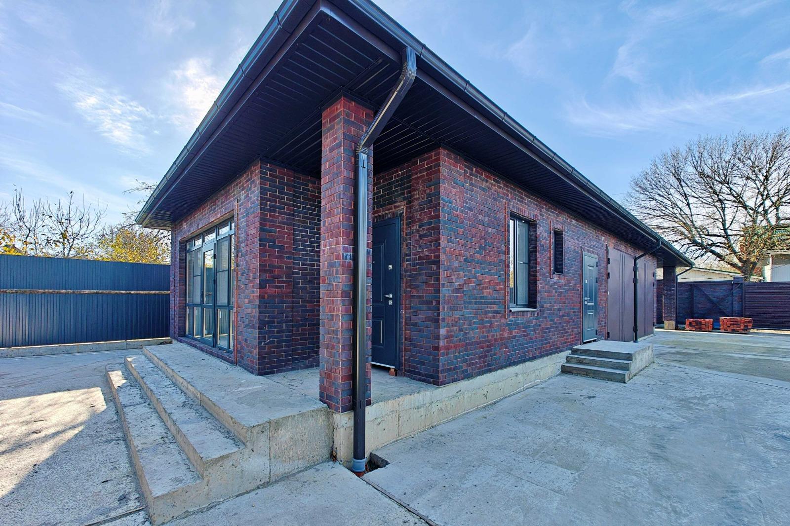 Фото №1: Дом 176 м² + 11.35 сот. - Убинская, ул. Центральная, 67