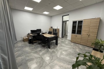 Фото №3: Офисное помещение 118 м² - Краснодар, мкр. Западный внутригородской округ, ул. имени Дзержинского, 8