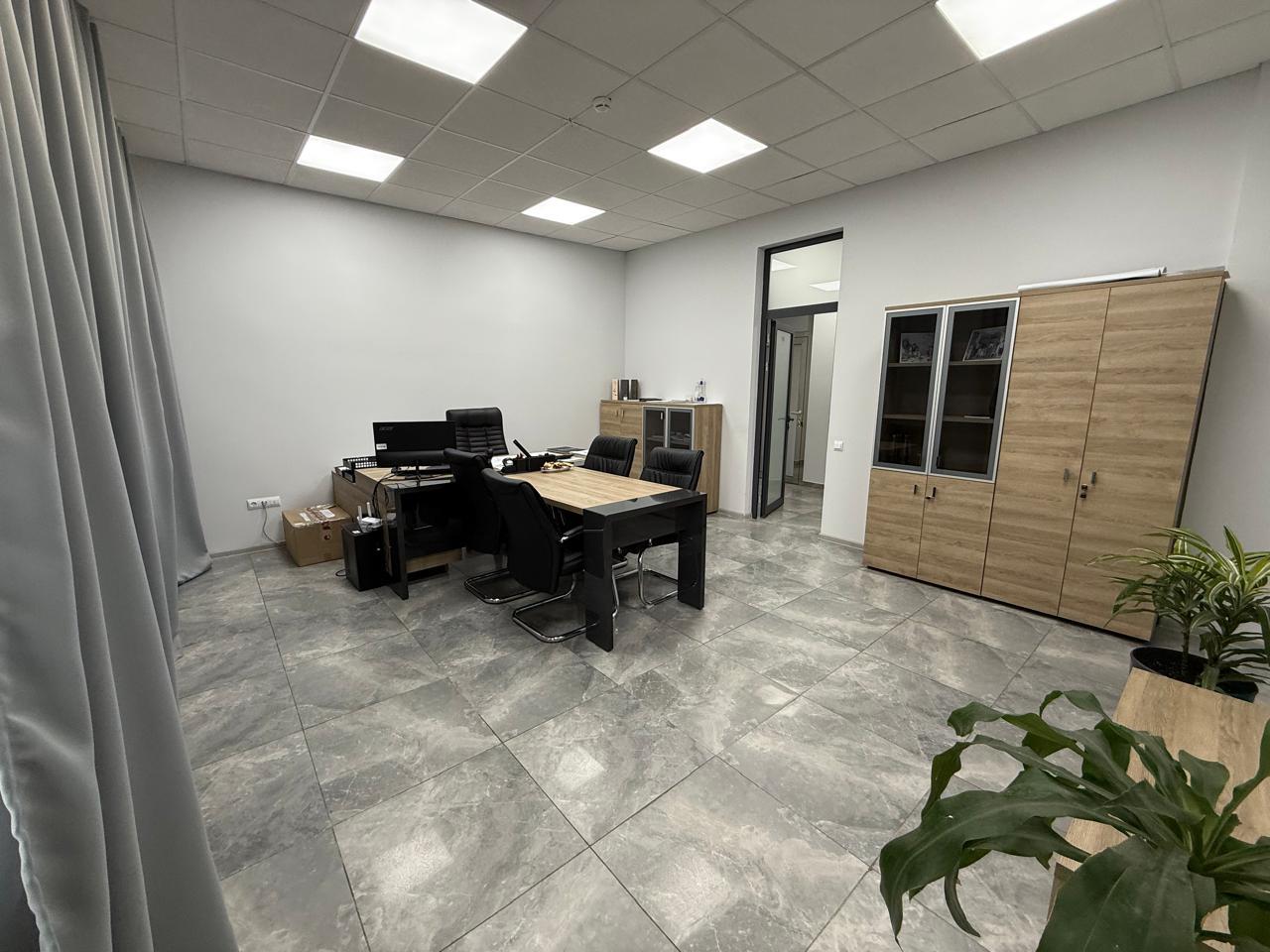 Фото №3: Коммерция 117 м² - Краснодар, мкр. Западный внутригородской округ, ул. имени Дзержинского, 8