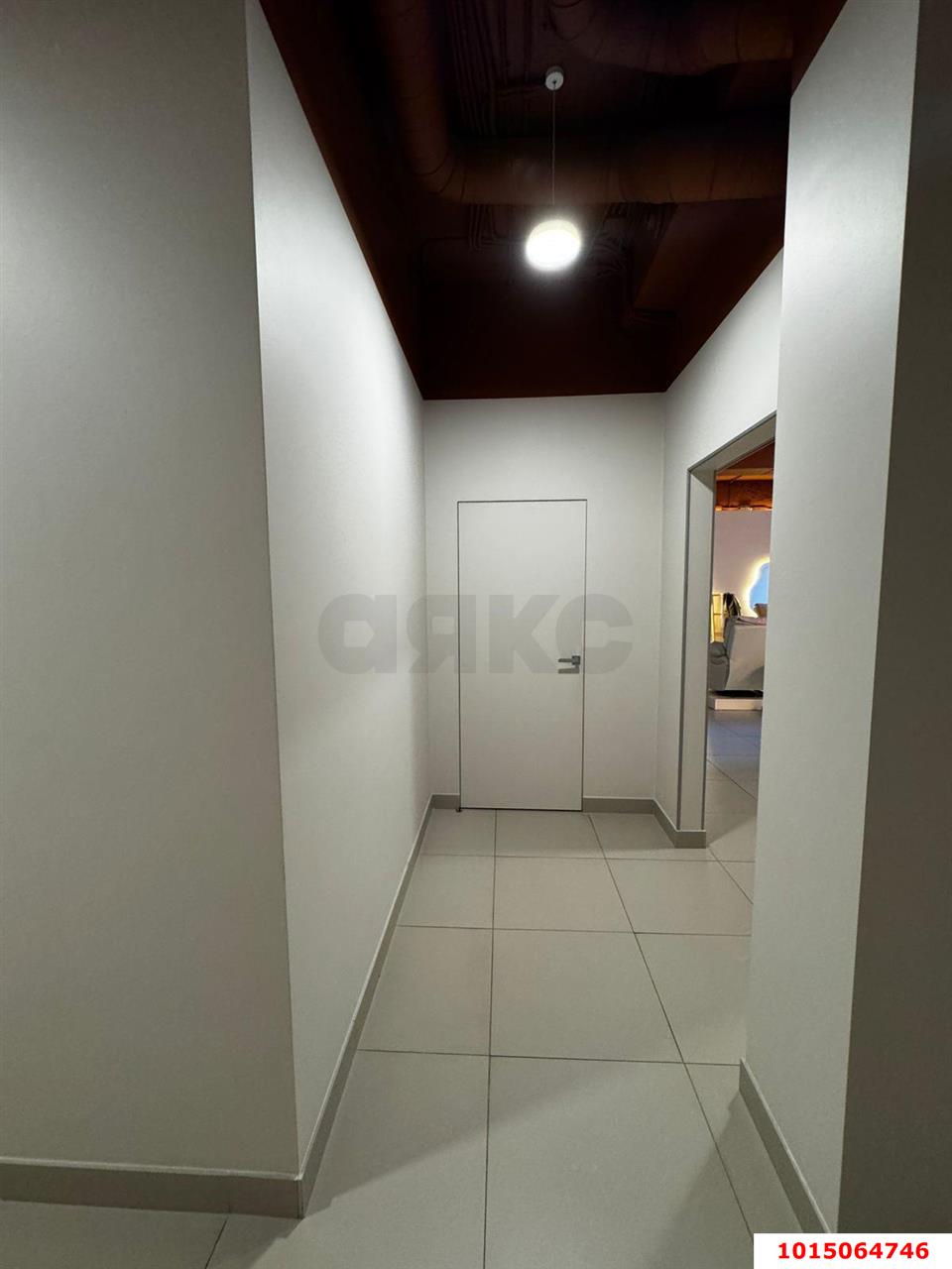 Фото №4: Торговое помещение 96 м² - Краснодар, Центральный, ул. Кубанская набережная, 35