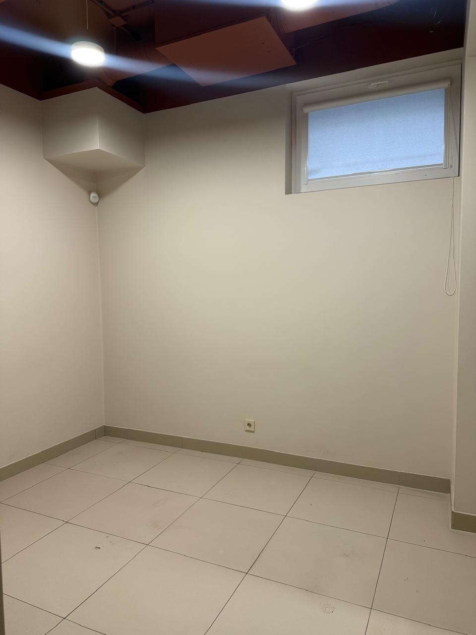 Фото №7: Коммерция 95 м² - Краснодар, Западный внутригородской округ, мкр. Центральный, ул. Кубанская набережная, 35