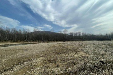 Фото №1: Коммерческая земля 90 сот. - Безымянное, ул. Октябрьская, 2