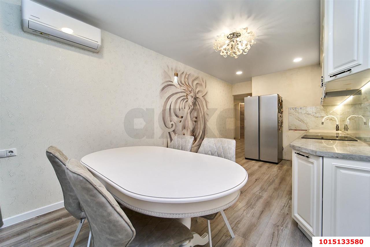 Фото №3: 3-комнатная квартира 92 м² - Краснодар, жилой комплекс Сограт, ул. Красных Партизан, 4/15