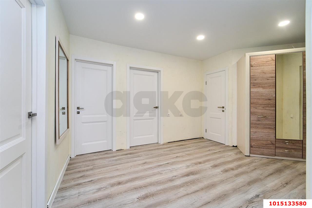 Фото №7: 3-комнатная квартира 92 м² - Краснодар, жилой комплекс Сограт, ул. Красных Партизан, 4/15