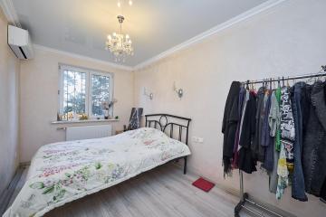 Фото №1: 3-комнатная квартира 60 м² - Лорис, мкр. Карасунский внутригородской округ, ул. Васильченко, 14